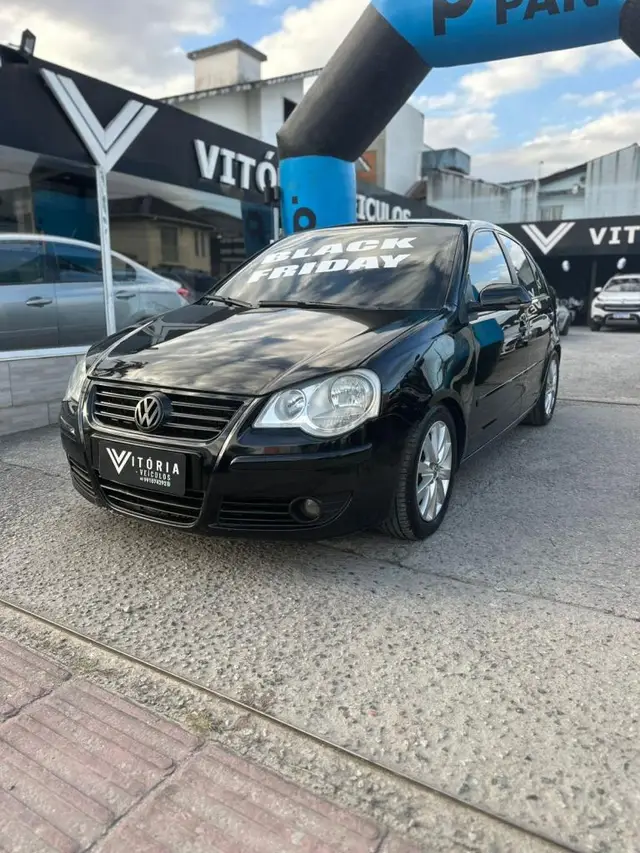 Carro Volkswagen Polo Sedan 2011 1.6 8V (Flex)