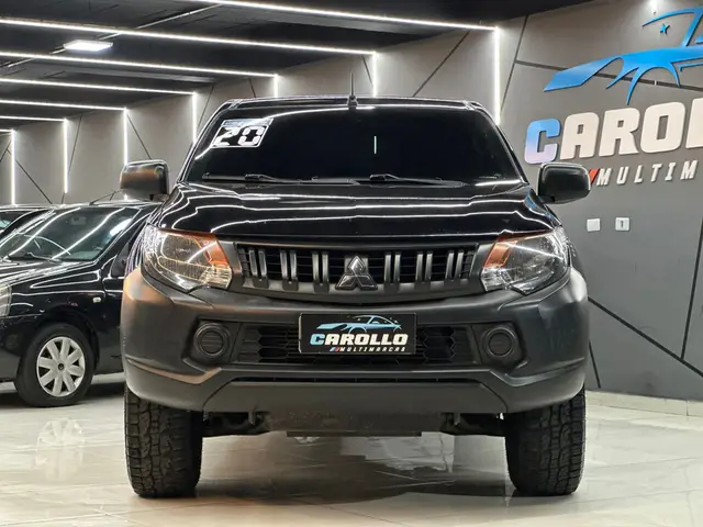 Carro Mitsubishi L200 Triton Sport 2020 2.4 CD 4x4 Dies.