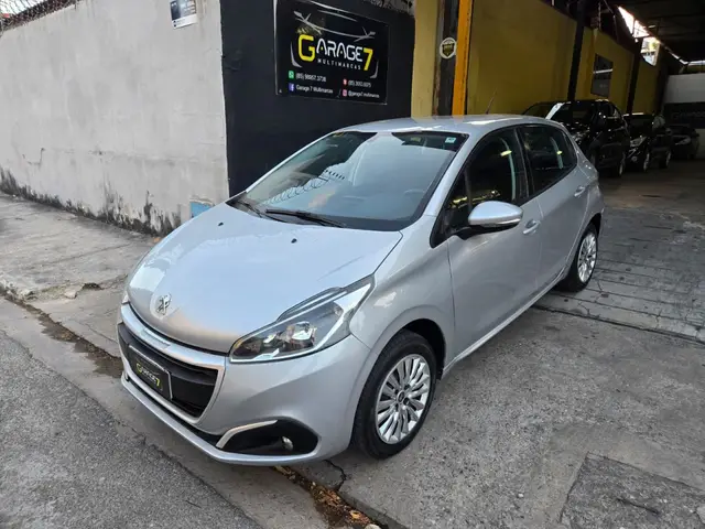 Carro Peugeot 208 2017 Active Pack 1.2 12V (Flex)