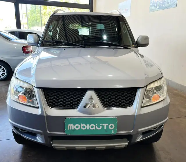 Carro Mitsubishi Pajero TR4 2013 2.0 16V 4X4 (Flex) (Aut)