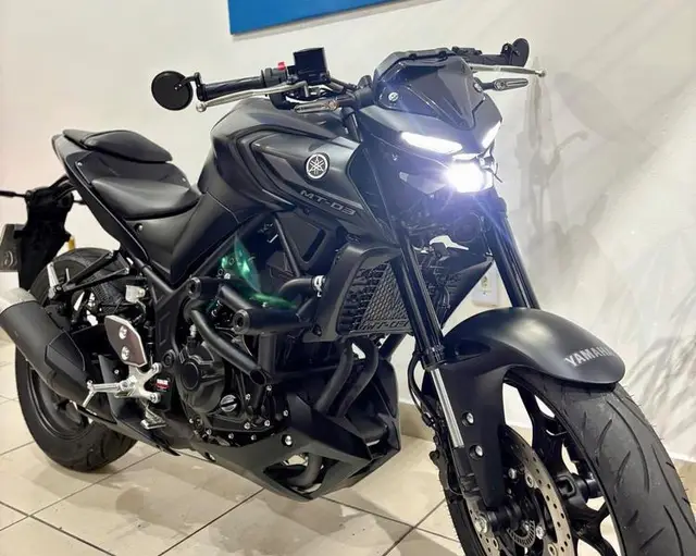Moto Yamaha MT-03 2025 ABS