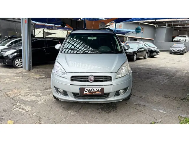 Carro Fiat Idea 2013 Attractive 1.4 8V (Flex)