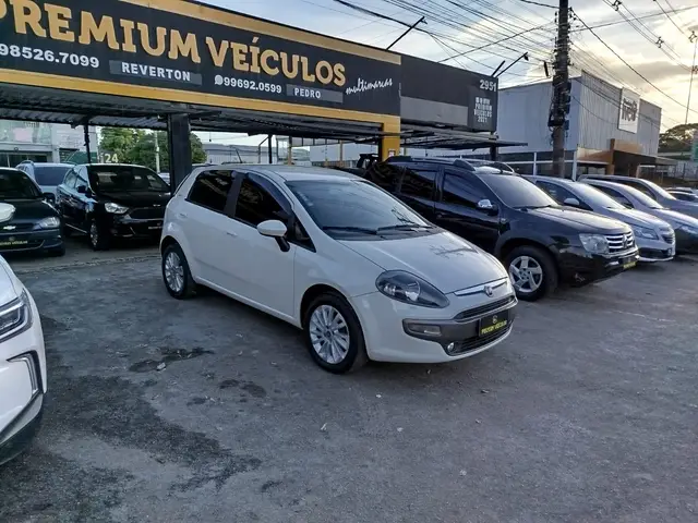 Carro Fiat Punto 2016 Essence 1.6 16V (Flex)
