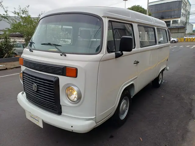 Carro Volkswagen Kombi Furgão 2008 1.4 (Flex)