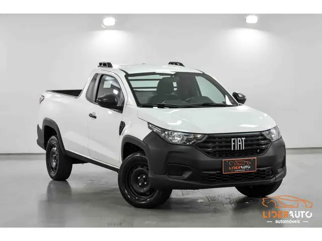 Carro Fiat Strada 2023 Endurance 1.4 Cabine Plus (Flex)