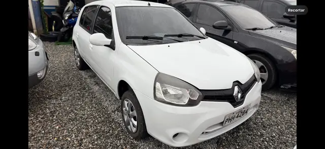 Carro Renault Clio 2016 Expression 1.0 16V (Flex)