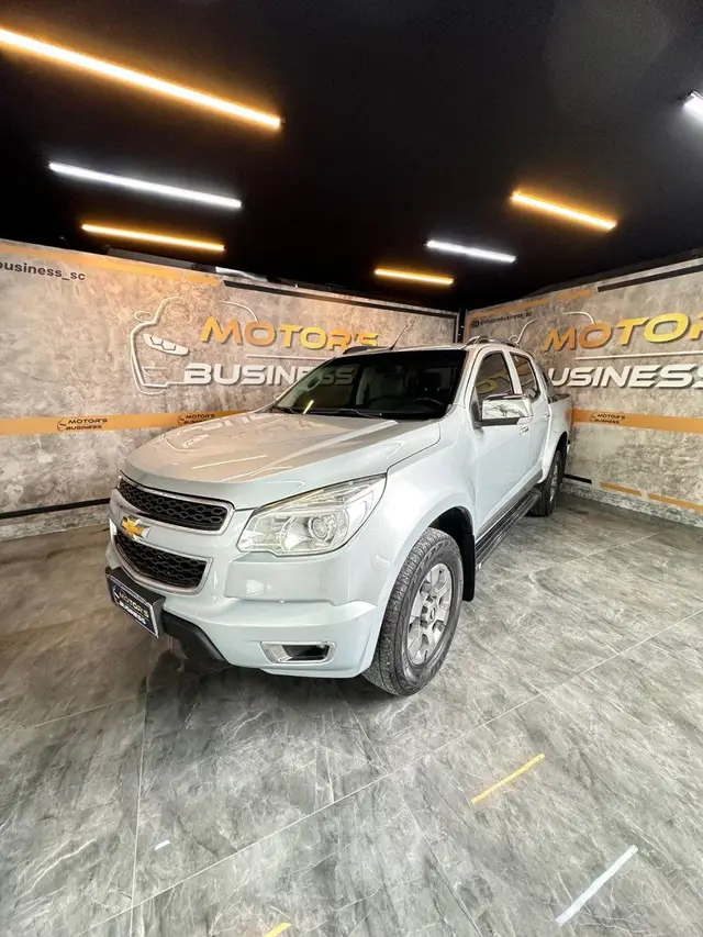 Carro Chevrolet S10 Cabine Dupla 2013 Pick-Up LTZ 2.8 TDI 4x2 CD Dies. (Aut)