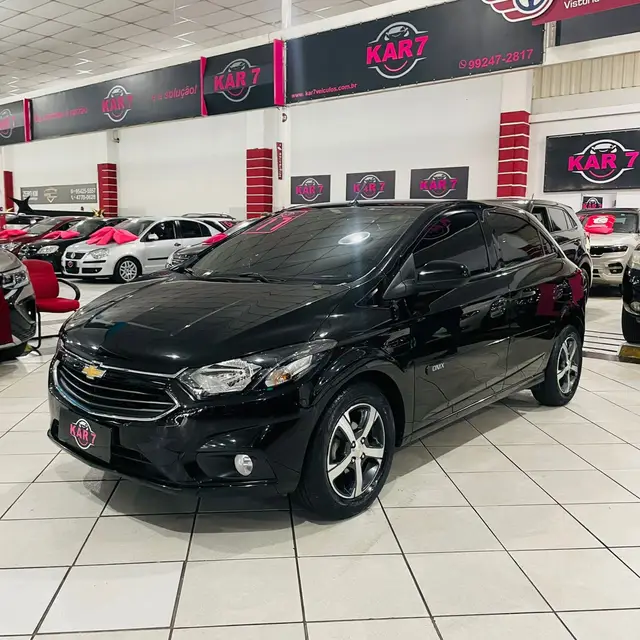 Carro Chevrolet Onix 2017 1.4 LTZ SPE/4 (Aut)