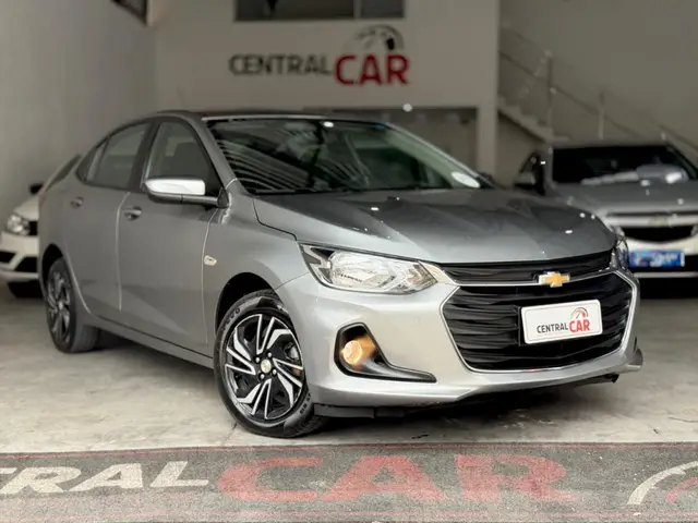 Carro Chevrolet Onix Plus 2024 LT 1.0