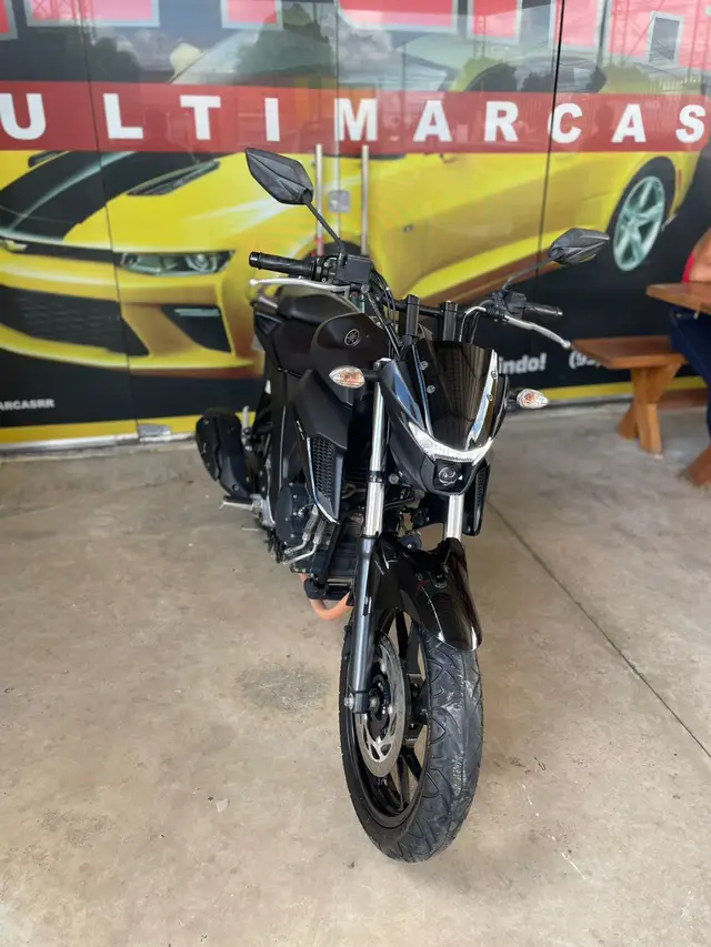 Moto Yamaha YS 250 Fazer 2022 ABS
