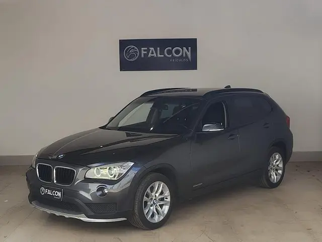 Carro BMW X1 2015 2.0 sDrive20i Activeflex