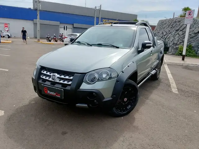 Carro Fiat Strada 2012 Adventure 1.8 16V (Flex) (Cabine Estendida)