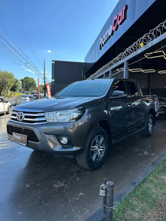 Carro Toyota Hilux Cabine Dupla 2018 Hilux 2.8 TDI STD CD 4x4