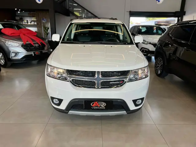 Carro Dodge Journey 2014 SXT 3.6 V6