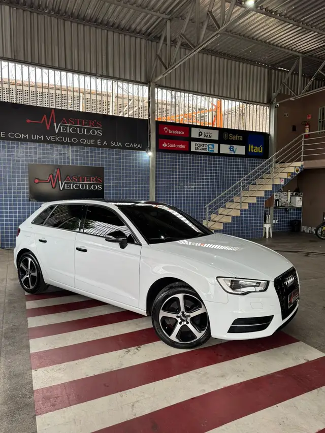Carro Audi A3 Sportback 2015 A3 1.8 TFSI Sportback Ambition S Tronic