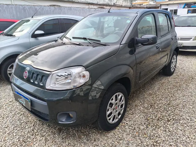 Carro Fiat Uno 2014 Vivace College 1.0 8V (Flex) 4p