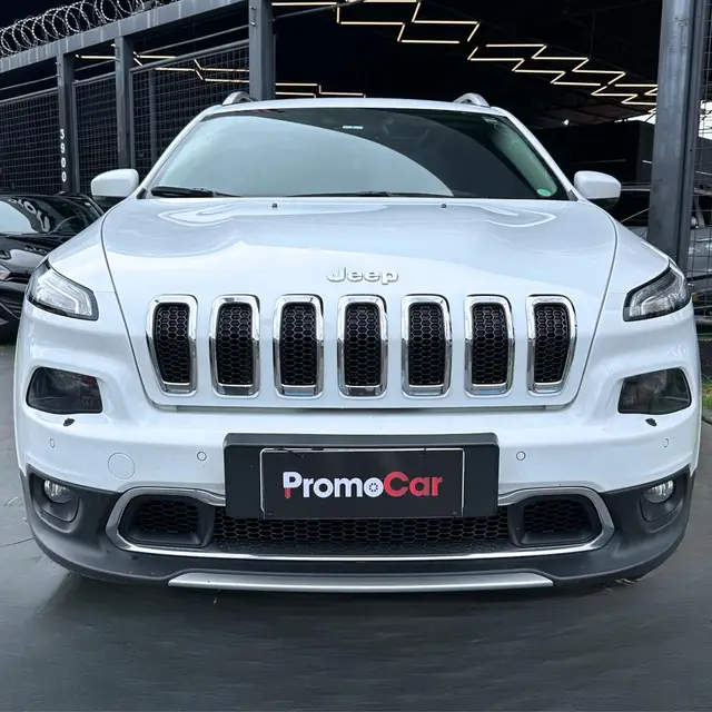 Carro Jeep Cherokee 2015 Limited 3.2 V6