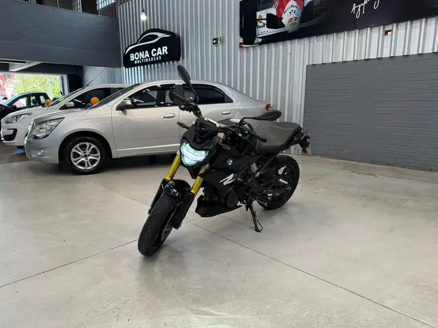 Moto BMW G 310 R 2022 ABS