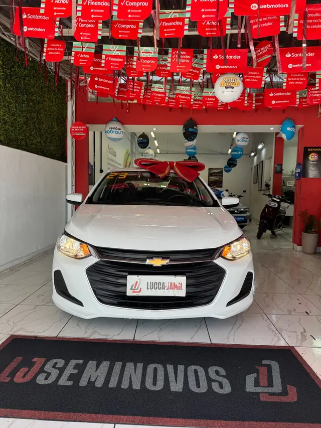 Carro Chevrolet Onix 2023 LT 1.0 Turbo