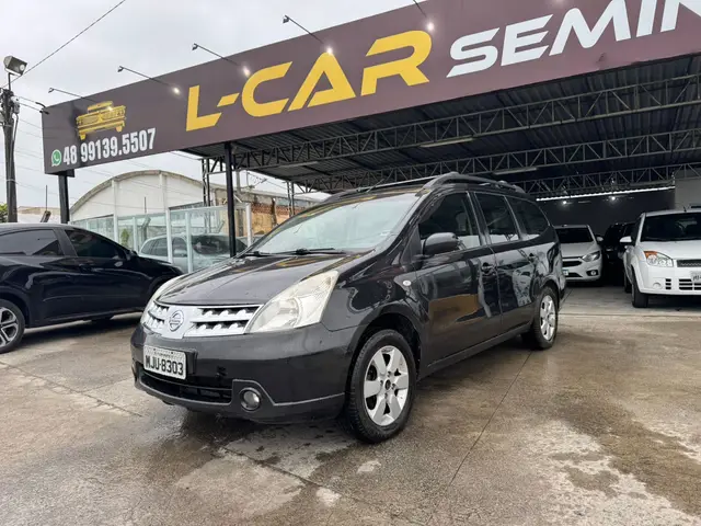 Carro Nissan Grand Livina 2012 SL 1.8 16V (flex) (aut)