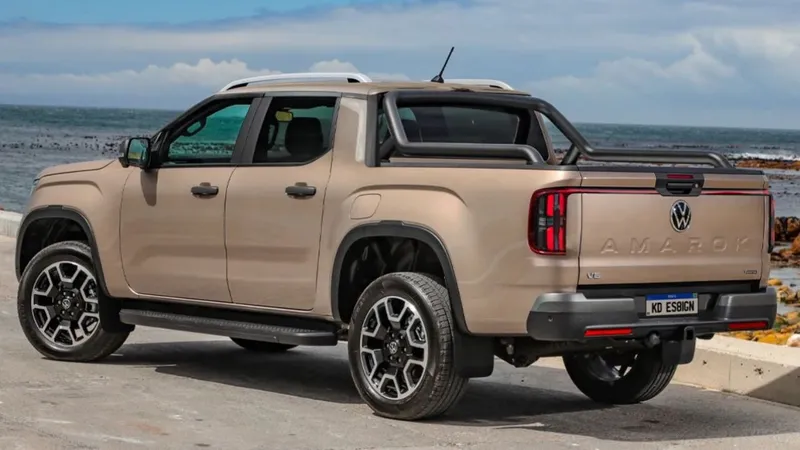 VW Amarok terá motorização híbrida diferente da Ford Ranger que vem ao Brasil