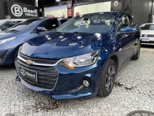 Carro Chevrolet Onix Plus 2024 LT 1.0