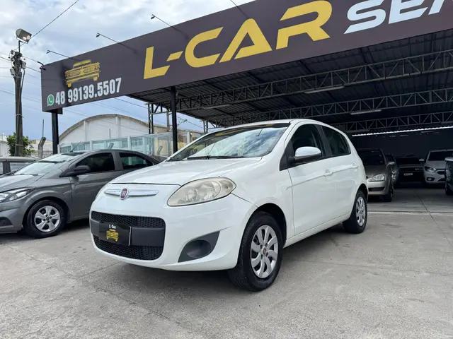 Carro Fiat Palio 2015 Attractive 1.0 Evo (Flex)