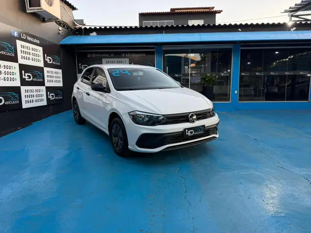 Carro Volkswagen Polo 2024 Track 1.0 Flex 12V 5p