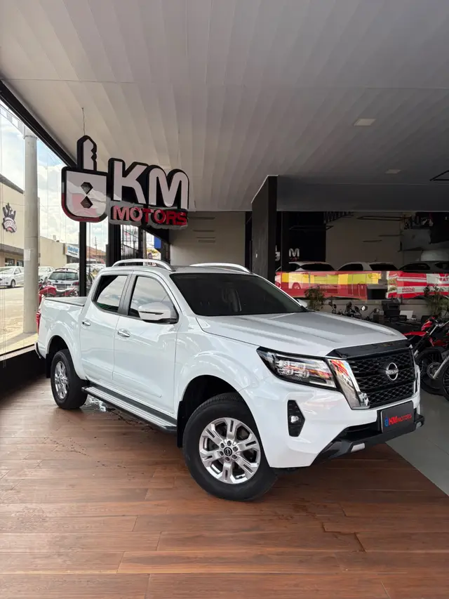 Carro Nissan Frontier 2025 XE 2.3 Turbo 4x4