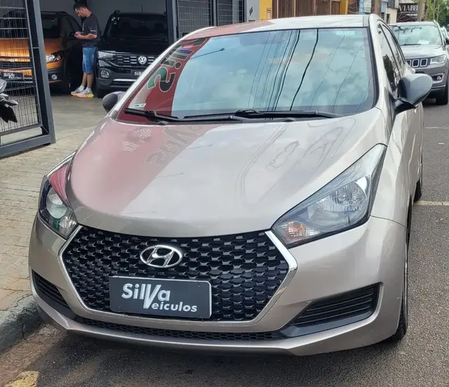Carro Hyundai HB20 2019 1.0 Unique (Flex)