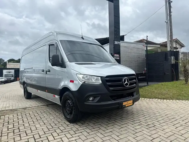 Carro Mercedes-Benz Sprinter 2022 314 Furgão E.L. T.A.  2.2 Dies.