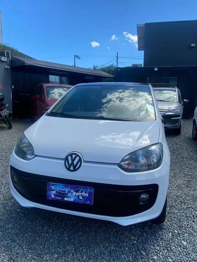 Carro Volkswagen Up! 2016 1.0 12v E-Flex red up!