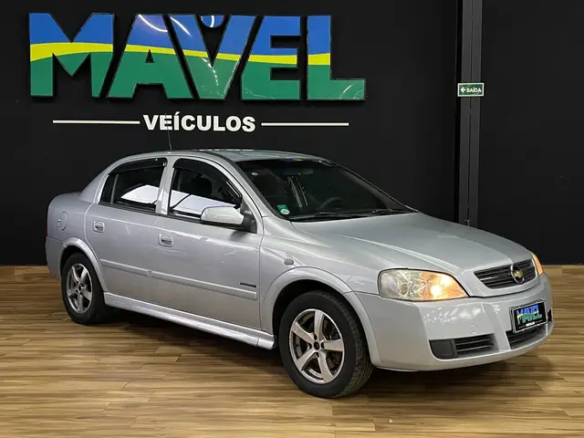 Carro Chevrolet Astra Sedan 2009 Advantage 2.0 (Flex)