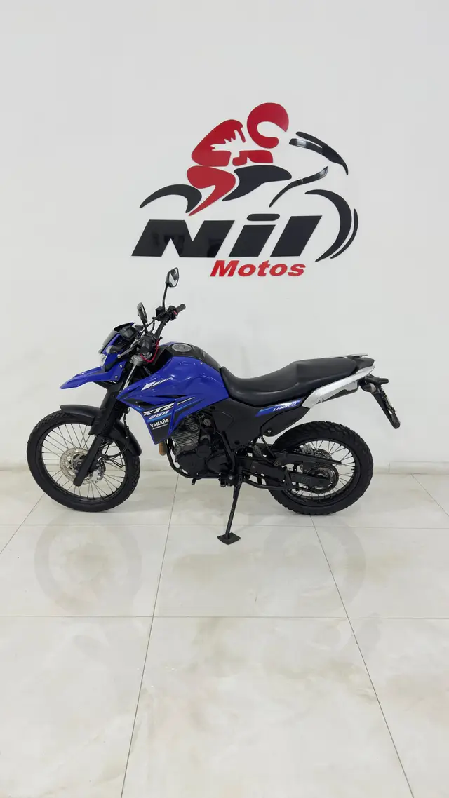 Moto Yamaha XTZ 250 Lander 2023 ABS