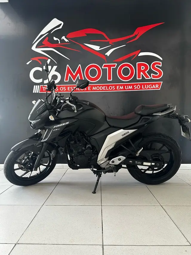 Moto Yamaha YS 250 Fazer 2022 ABS