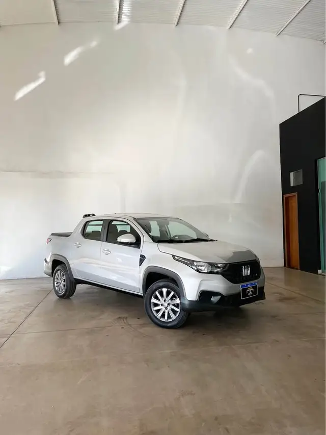 Carro Fiat Strada 2023 Freedom 1.3 CD (Flex)