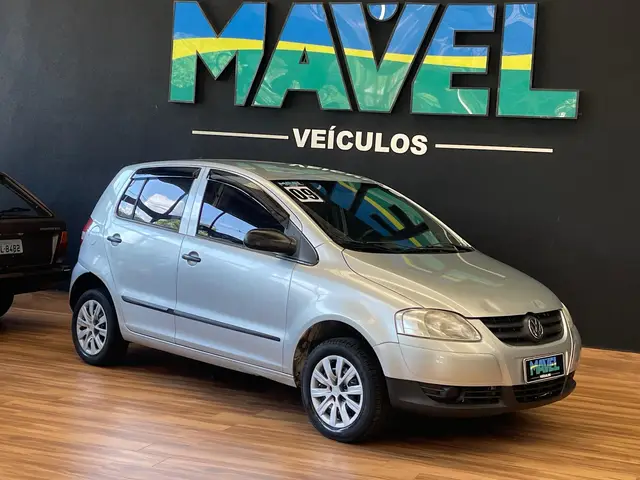 Carro Volkswagen Fox 2009 City 1.0 8V (Flex) 2p