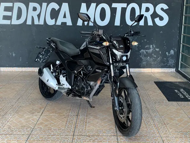 Moto Yamaha YS 150 Fazer 2023 ED
