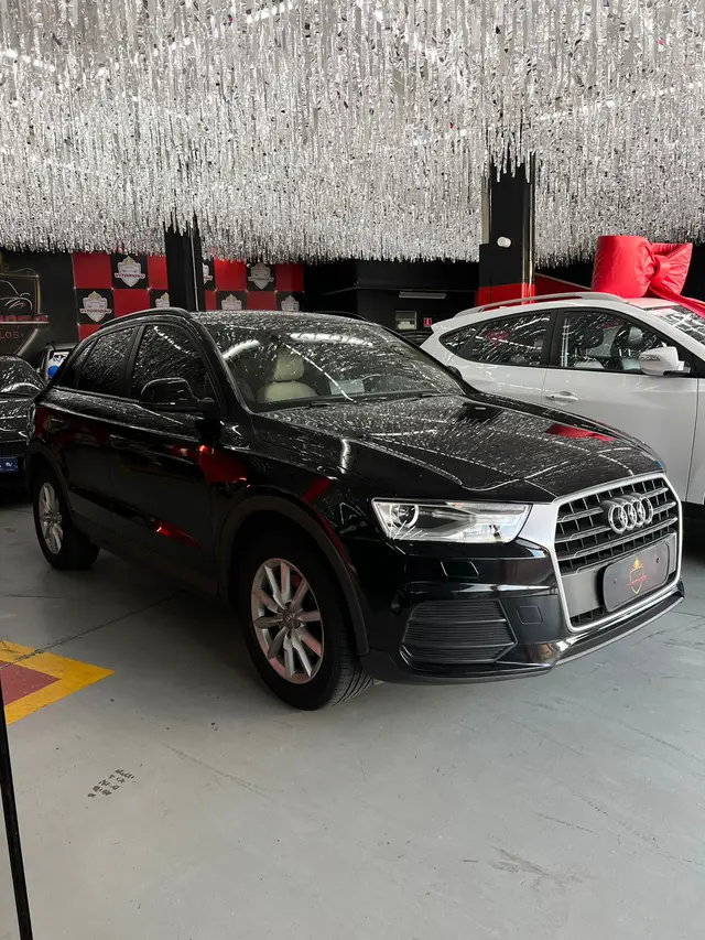 Carro Audi Q3 2017 1.4 TFSI Attraction S Tronic (Flex)