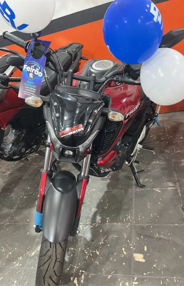 Moto Yamaha Fazer FZ15 2024 ABS