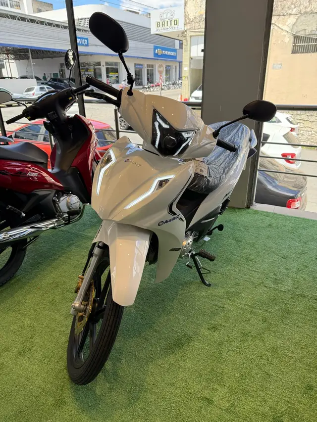 Moto Avelloz AZ 2025 125 ALFA