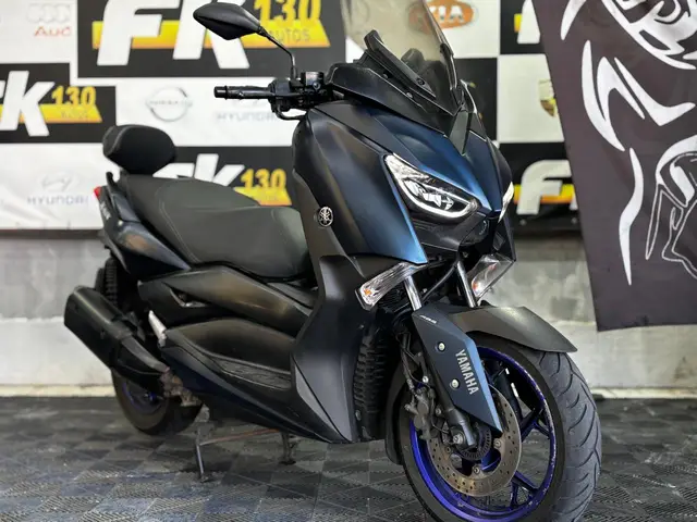 Moto Yamaha XMax 2023 ABS