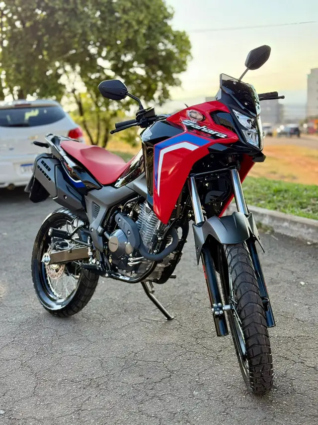 Moto Honda XRE Sahara 300 2026 Rally