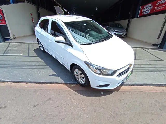 Carro Chevrolet Onix 2017 1.0 LT SPE/4