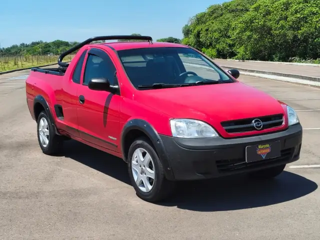 Carro Chevrolet Montana 2005 Conquest 1.8 (Flex)