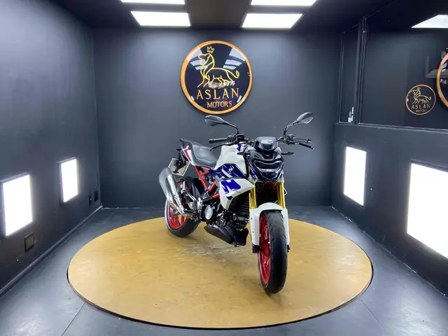 Moto BMW G 310 R 2023 ABS