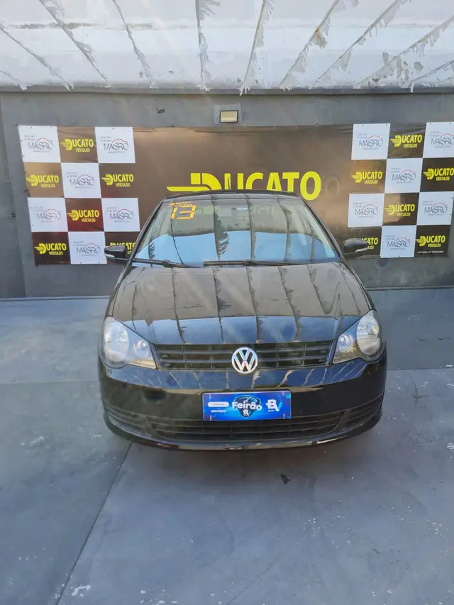 Carro Volkswagen Polo Sedan 2013 1.6 8V (Flex)