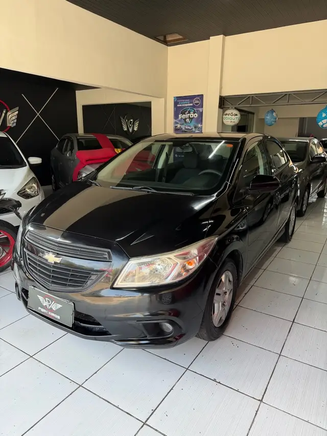 Carro Chevrolet Onix 2018 1.0 Joy SPE/4