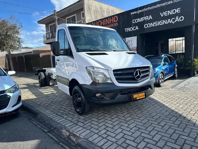 Carro Mercedes-Benz Sprinter 2018 Chassi 515 CDI Longo