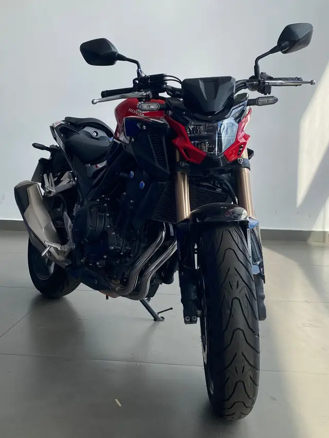 Moto Honda CB 500F 2023 (ABS)